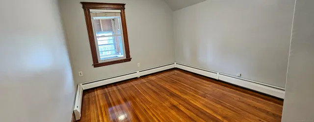 $1,700 | 71 Arnold Street, Unit 3, Hartford, CT 06106