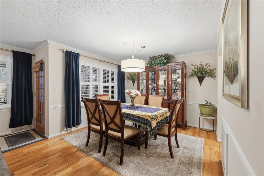 900 North Main Street, Unit 4 Greenville, SC 29609 - Photo 14 of 33