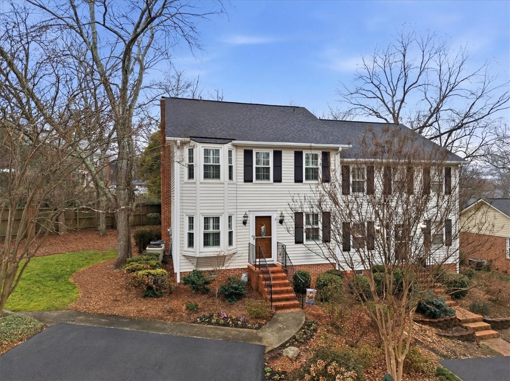 900 North Main Street, Unit 4 Greenville, SC 29609 - Photo 2 of 33