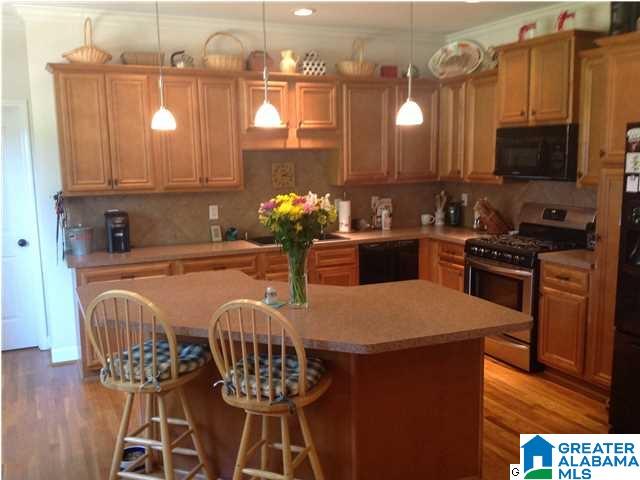 409 Ramsgate Drive Alabaster, AL 35114 - Photo 4 of 21