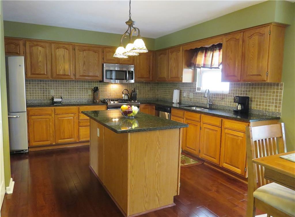 1040 Rural Ridge Drive Cheswick, PA 15024 - Photo 8 of 24