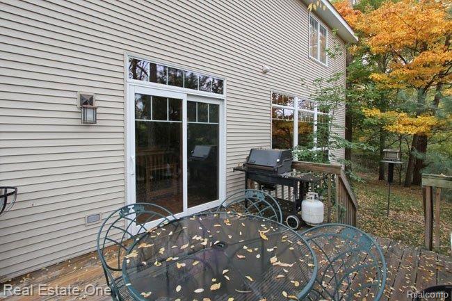11687 Buno Road Brighton, MI 48114 - Photo 24 of 25 IMG_1515.jpg
