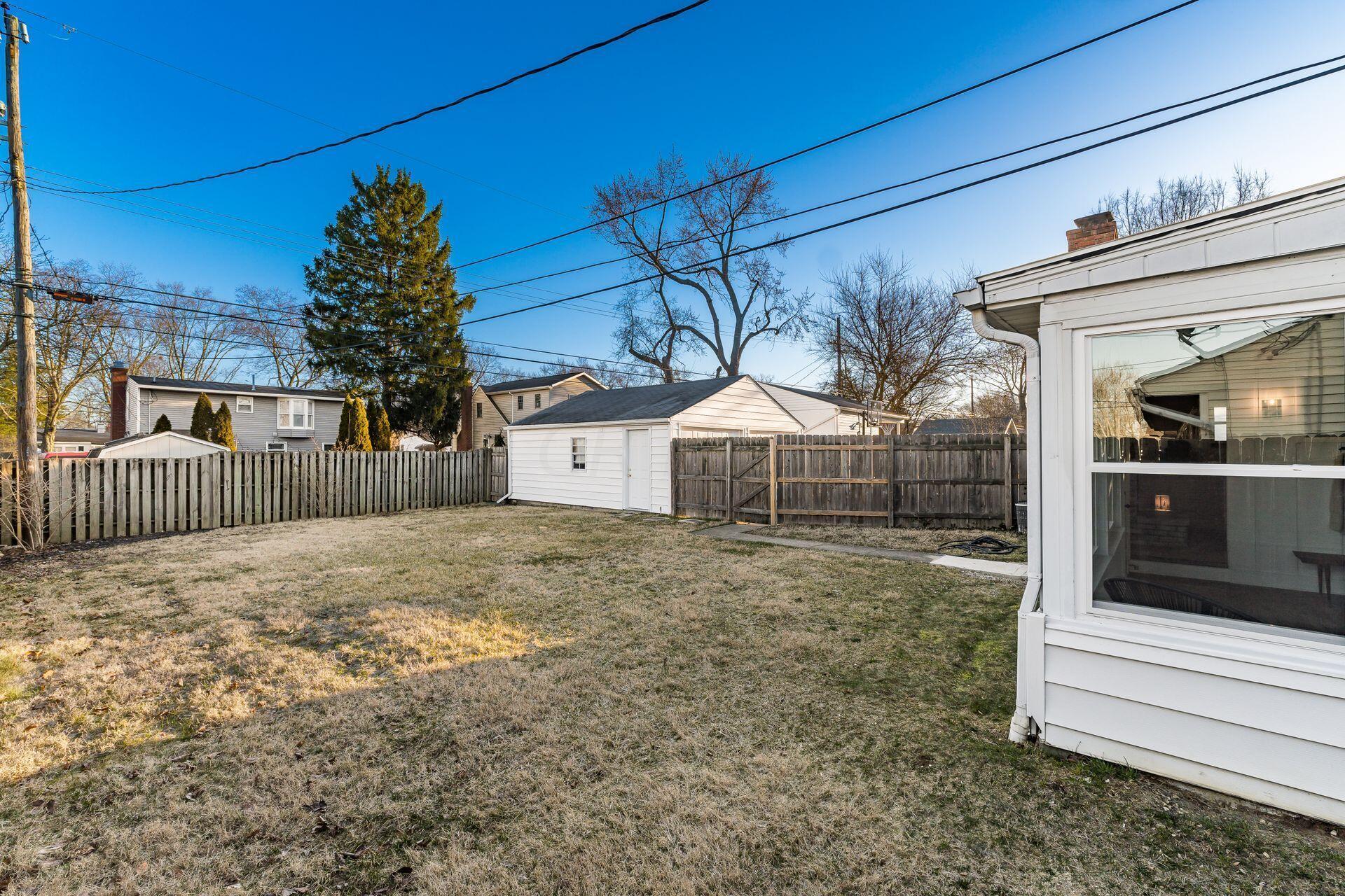 2260 Shrewsbury Road Columbus, OH 43221 - Photo 39 of 39 040_ Rd Columbus OH 43221 USA