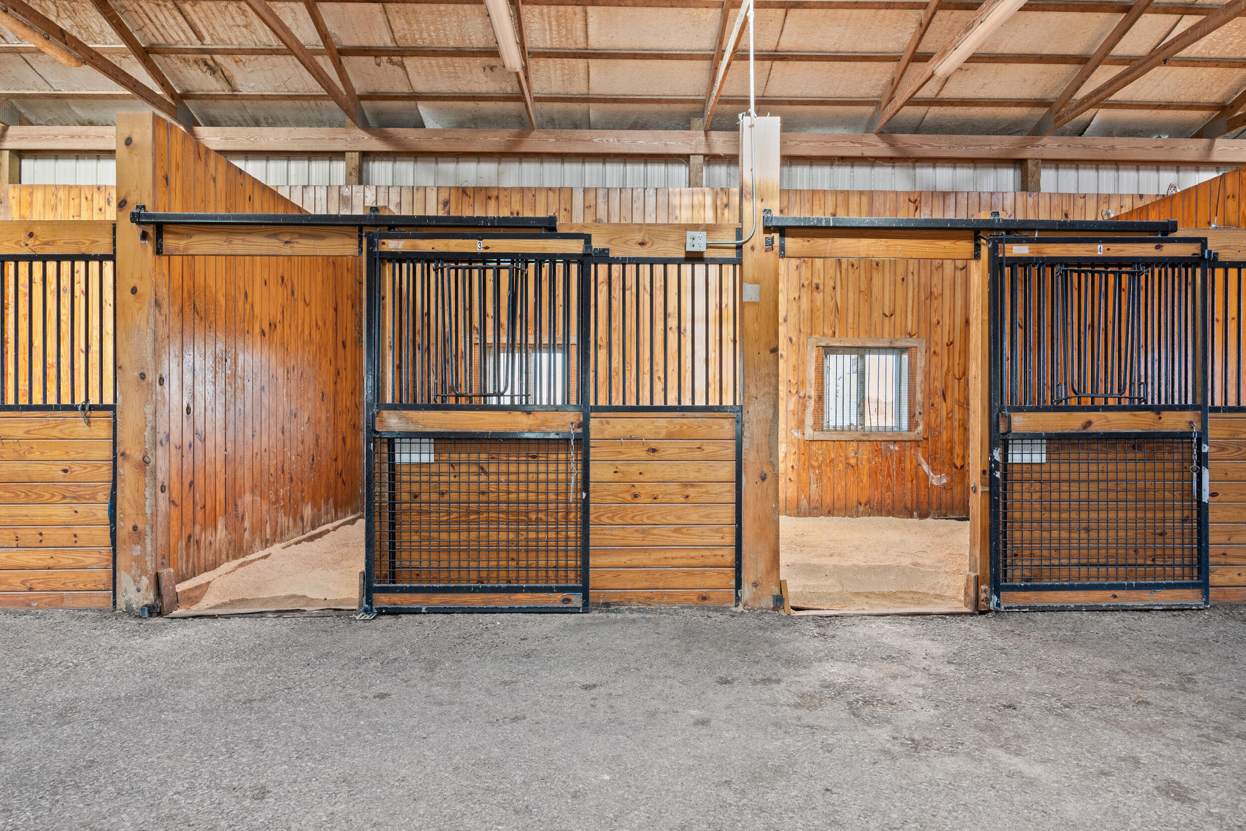 4487 Louisville Road Salvisa, KY 40372 - Photo 23 of 85 4487 Barn 2 Interior 2