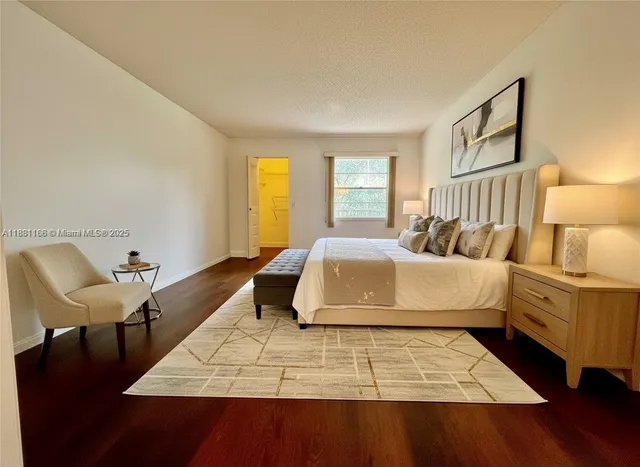 $1,900 | 801 Southwest 133rd Terrace, Unit 317K, Pembroke Pines, FL 33027