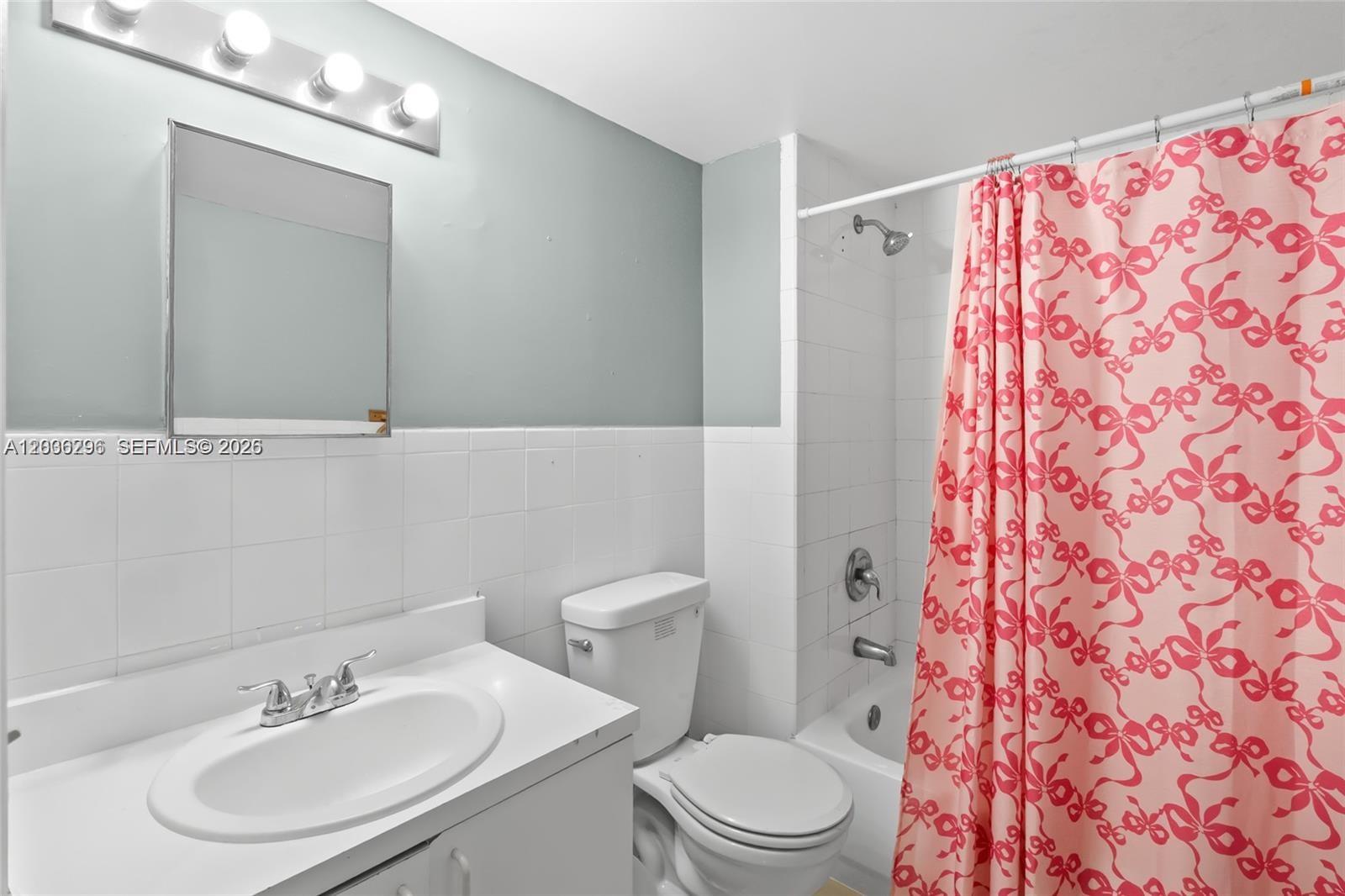 104 Southwest 9th Street, Unit 305 Miami, FL 33130 - Photo 6 of 7
