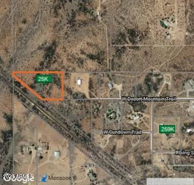 a view of outside area