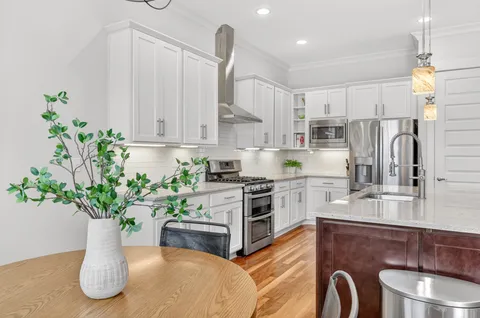 $725,000 | 309 Mckennell Drive, Unit A, Nashville, TN 37206