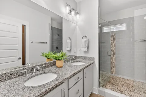 $725,000 | 309 Mckennell Drive, Unit A, Nashville, TN 37206