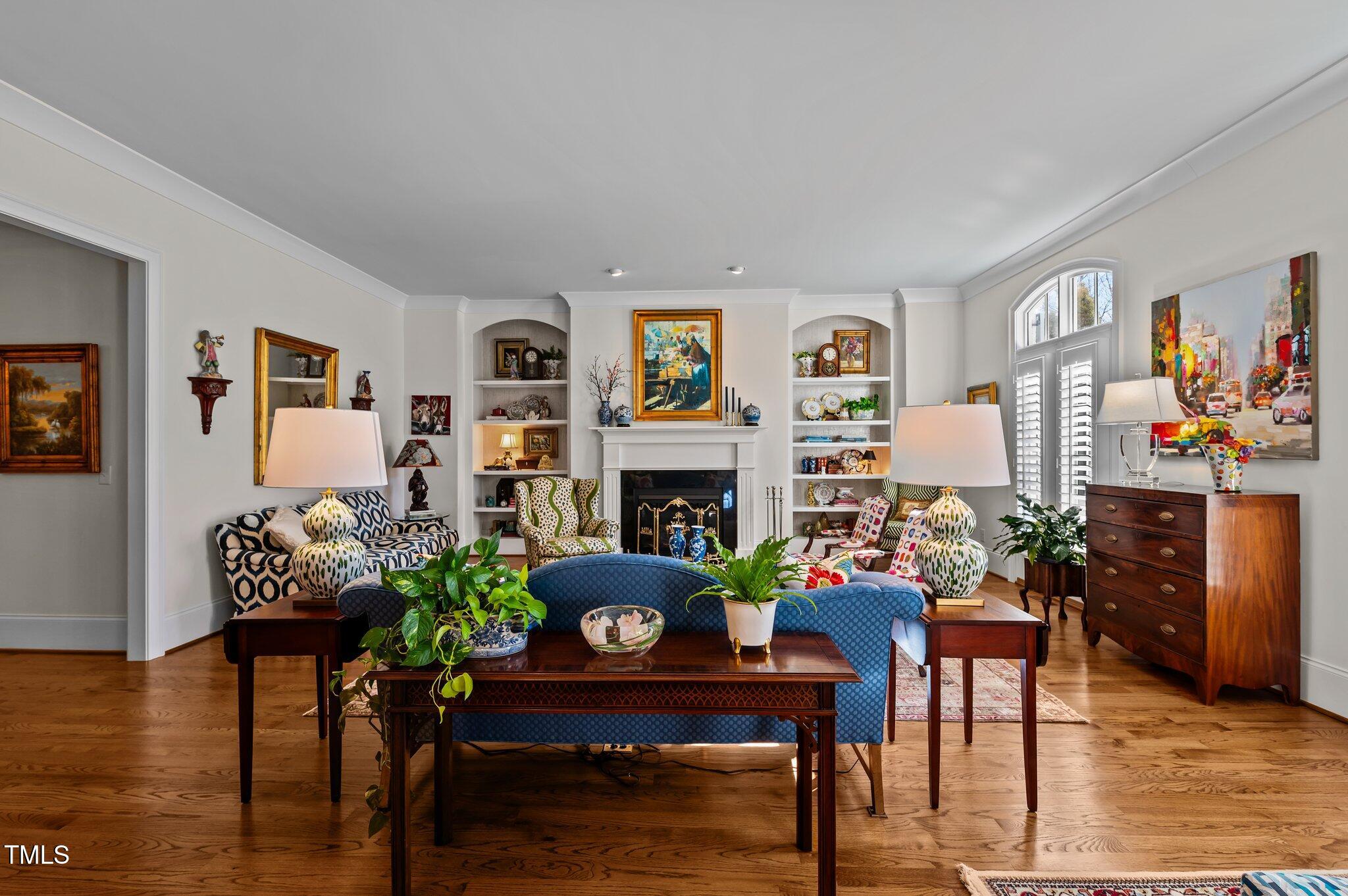 809 Wayne Drive Raleigh, NC 27608 - Photo 8 of 52 21-web-or-mls-DSC_5767