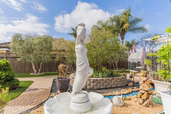 $799,000 | 362 Zinfandel Way, Salinas, CA 93906