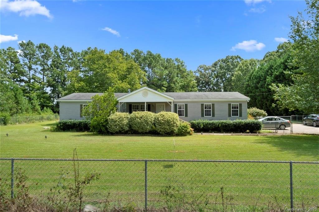 3060 Camp Creek Road Lancaster, SC 29720 - Photo 3 of 44