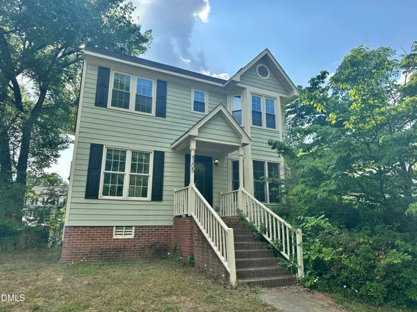 $325,000 | 4305 Bartholomew Circle, Raleigh, NC 27604