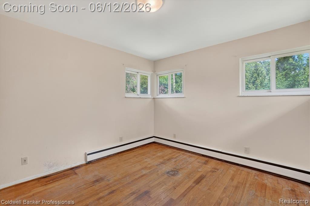 8245 Fenton Road Grand Blanc, MI 48439 - Photo 32 of 49