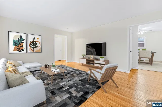 $1,850 | 51 West Hudson Avenue, Unit 1, Englewood, NJ 07631