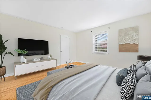 $1,850 | 51 West Hudson Avenue, Unit 1, Englewood, NJ 07631