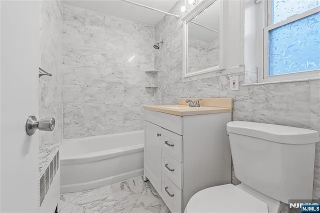 $1,850 | 51 West Hudson Avenue, Unit 1, Englewood, NJ 07631