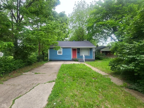 $1,015 | 3233 Ralston Avenue, Indianapolis, IN 46218