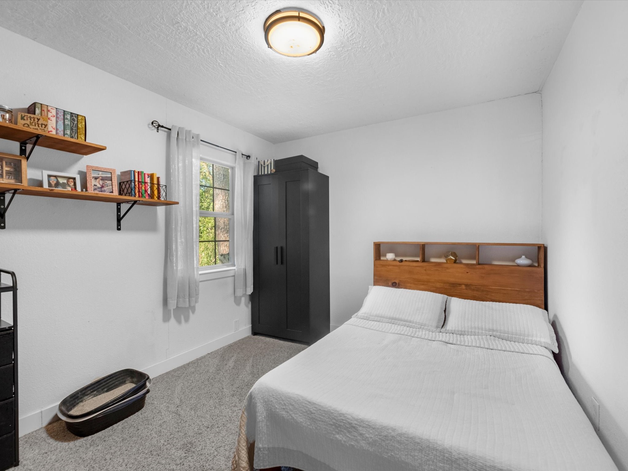 32403 Dobbin-Huffsmith Road Magnolia, TX 77354 - Photo 19 of 31 secondary bedroom.