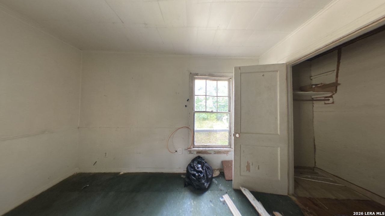 443 3rd Street Jasper, TX 75951 - Photo 7 of 32