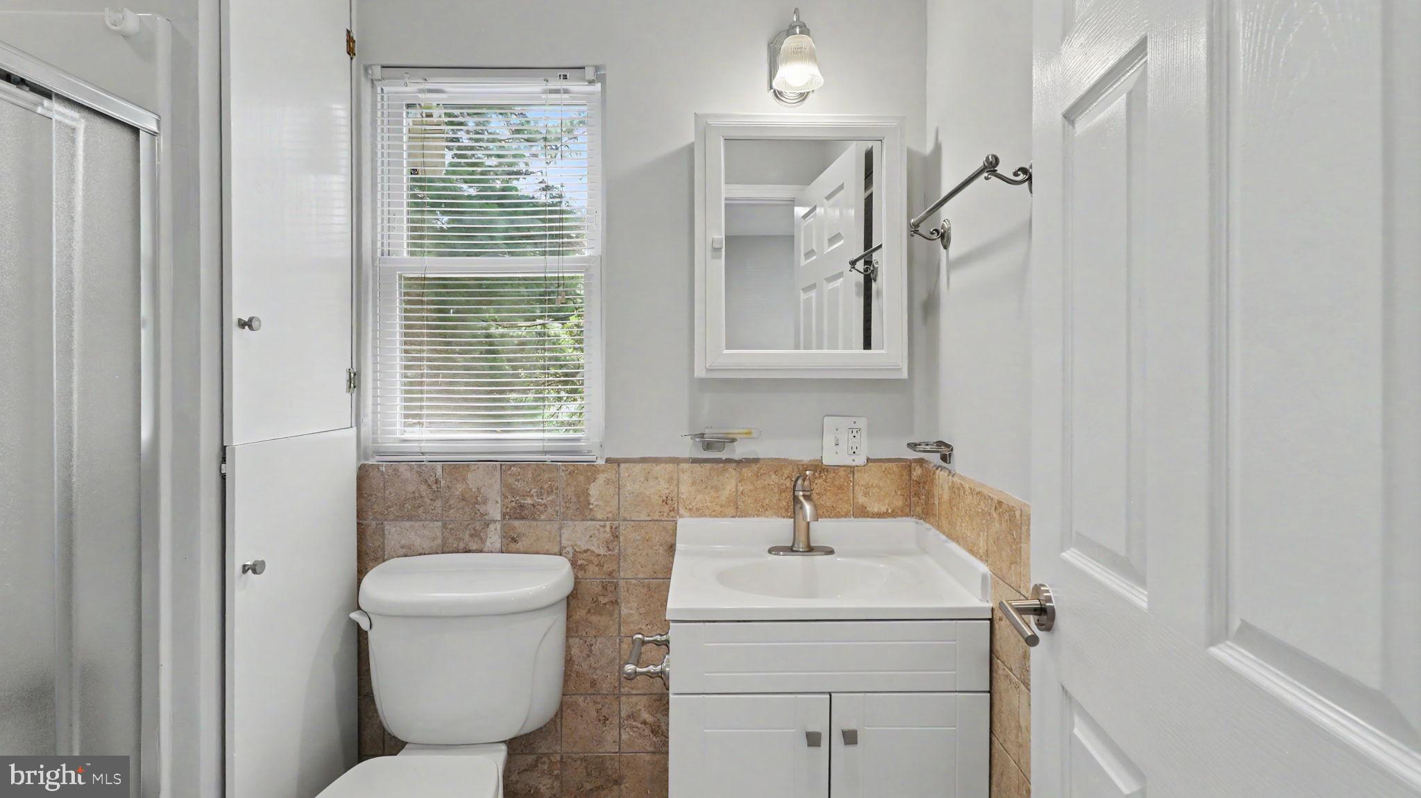 1106 Arcola Avenue Silver Spring, MD 20902 - Photo 25 of 74