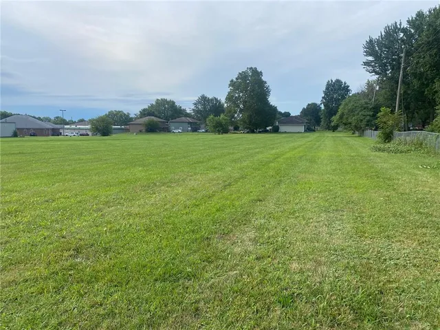 $350,000 | Mo-58 Highway, Raymore, MO 64083
