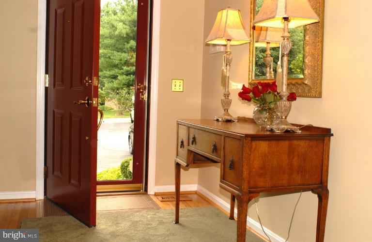 153 Finale Terrace Silver Spring, MD 20901 - Photo 1 of 18 Foyer