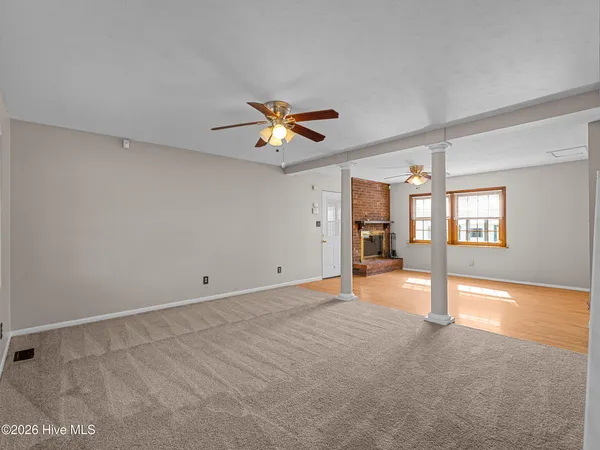 $255,000 | 422 Thomas Drive, Jacksonville, NC 28546