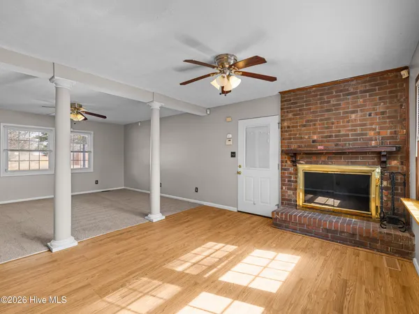 $255,000 | 422 Thomas Drive, Jacksonville, NC 28546
