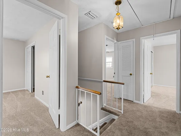 $255,000 | 422 Thomas Drive, Jacksonville, NC 28546