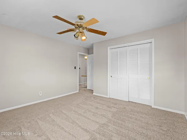 $255,000 | 422 Thomas Drive, Jacksonville, NC 28546
