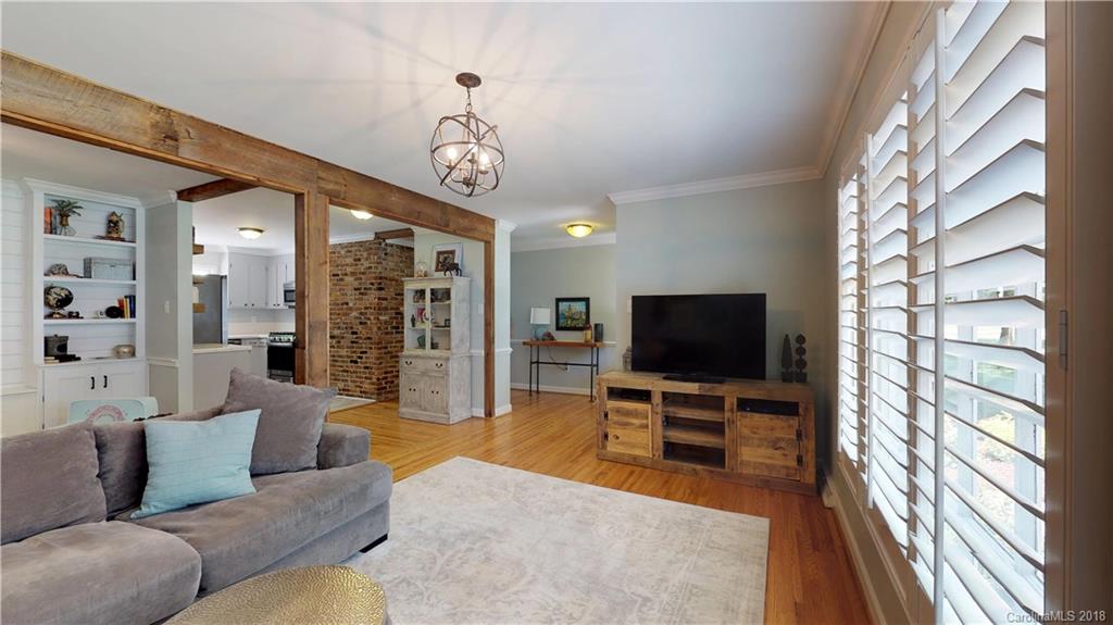 5646 Sharon Road Charlotte, NC 28210 - Photo 6 of 32 Gallery Image 6
