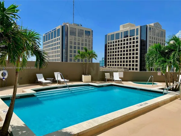 $320,000 | 9066 Southwest 73rd Court, Unit 1504, Miami, FL 33156