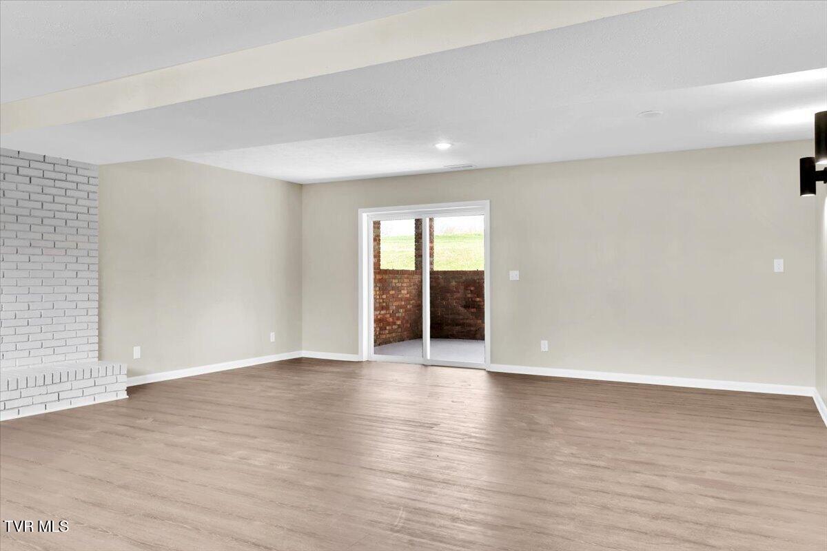 1709 Belden Road Kingsport, TN 37660 - Photo 28 of 41 30-Downstairs Den