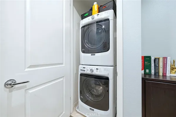 $740,000 | 5740 Acacia Lane, Lakewood, CA 90712