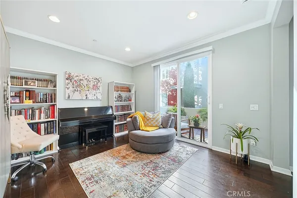 $740,000 | 5740 Acacia Lane, Lakewood, CA 90712