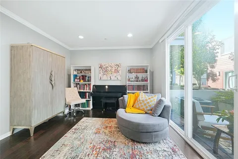 $760,000 | 5740 Acacia Lane, Lakewood, CA 90712