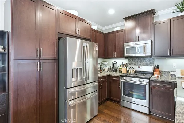 $740,000 | 5740 Acacia Lane, Lakewood, CA 90712