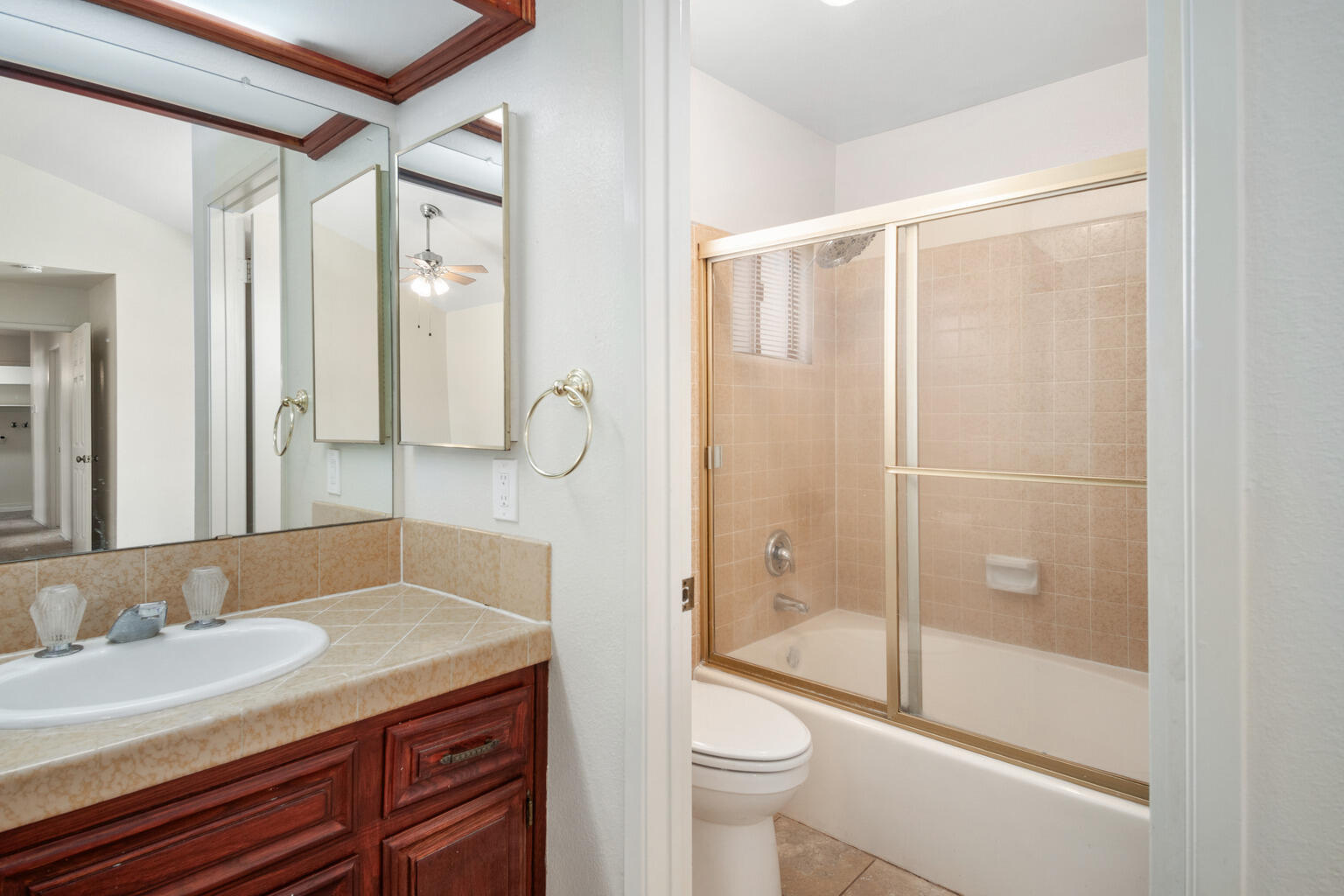 44210 Ruthron Avenue Lancaster, CA 93536 - Photo 21 of 35 DSC08057