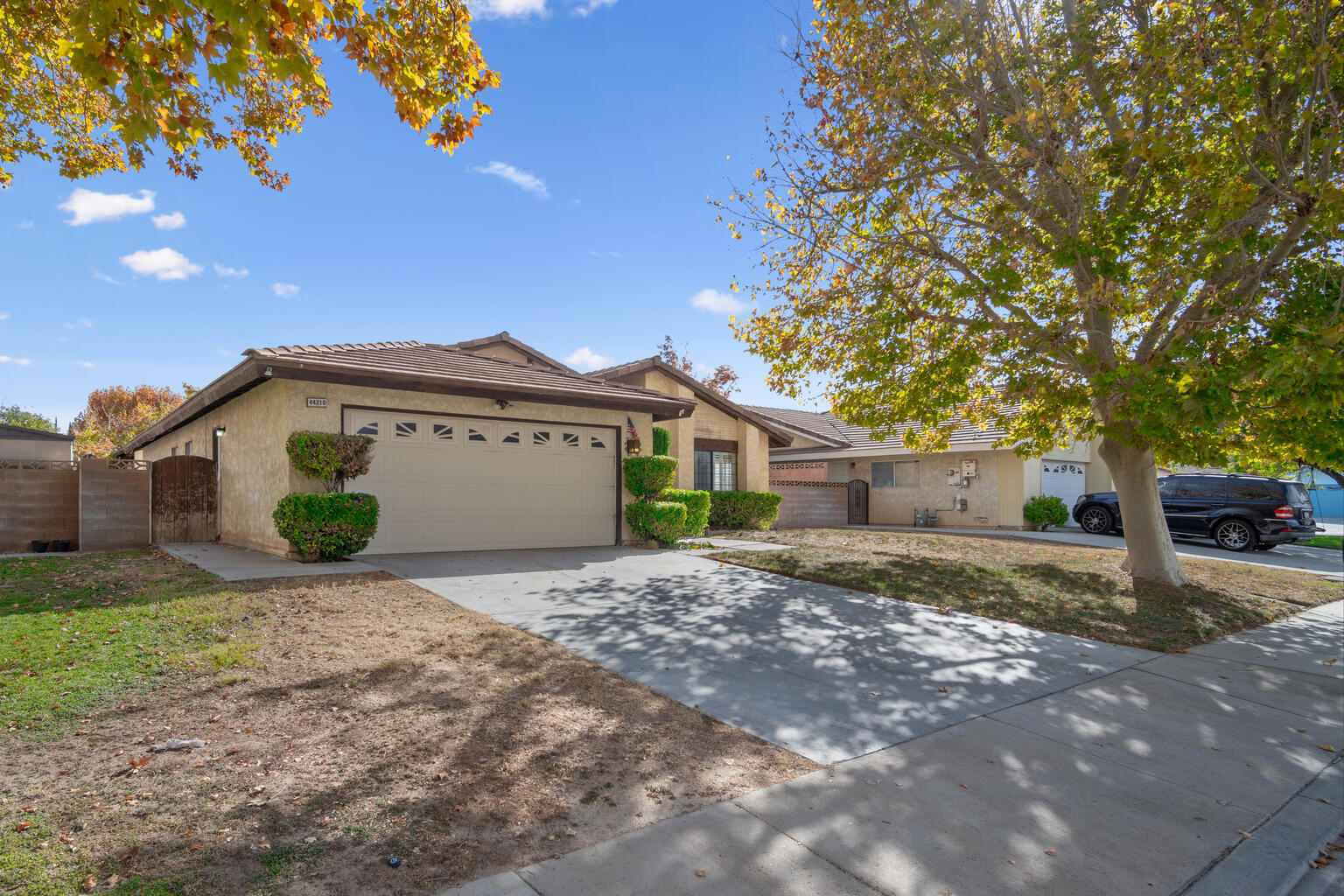 44210 Ruthron Avenue Lancaster, CA 93536 - Photo 3 of 35 DSC07848