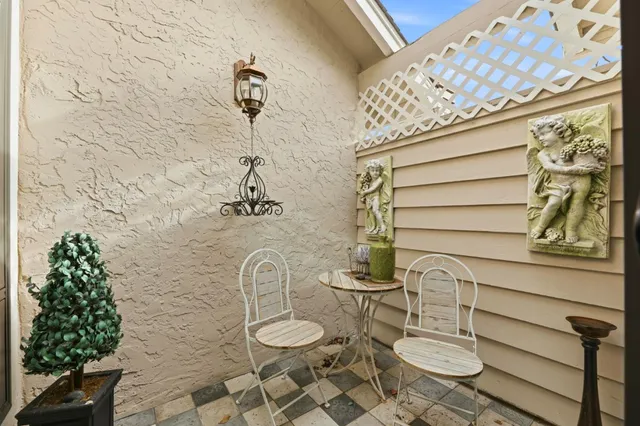 a bathroom with a toilet