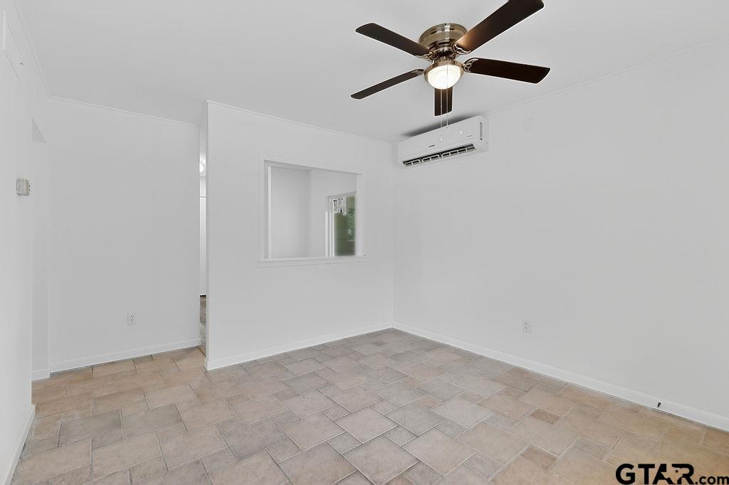 327 Randolph Street Lone Star, TX 75668 - Photo 3 of 26