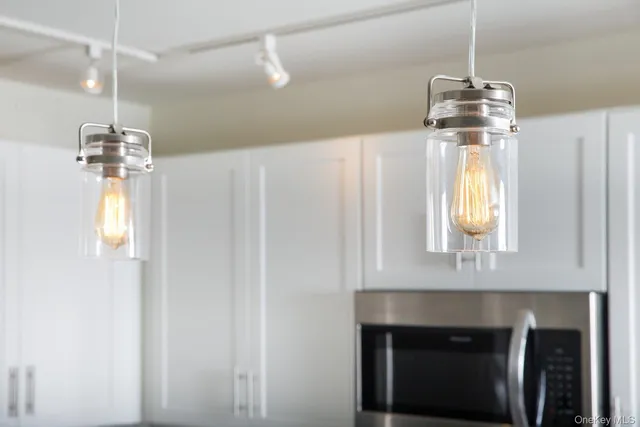 $3,200 | 35 Van Nydeck Avenue, Unit 202, Beacon, NY 12508