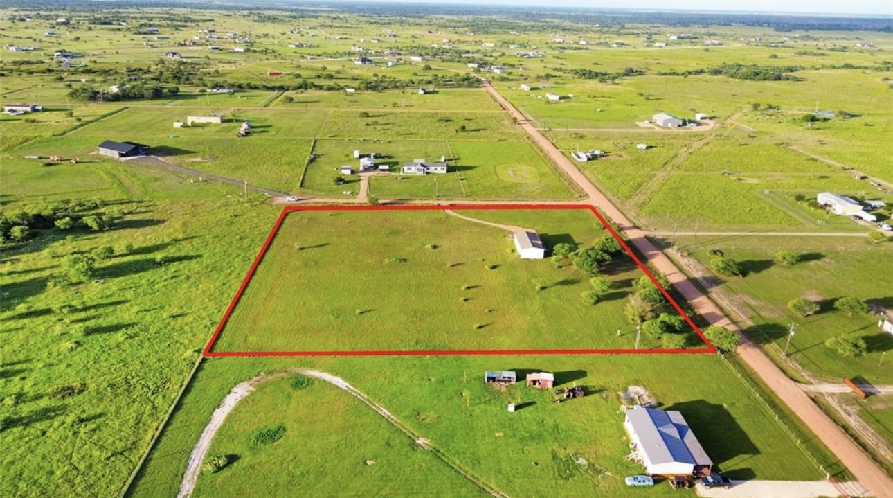 43 Ironwood Road Victoria, TX 77904 - Photo 19 of 21 a view of an ocean