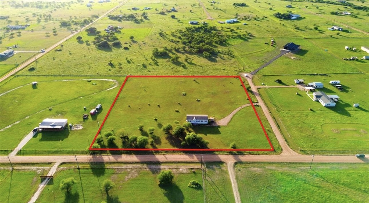 43 Ironwood Road Victoria, TX 77904 - Photo 20 of 21 a view of swimming pool