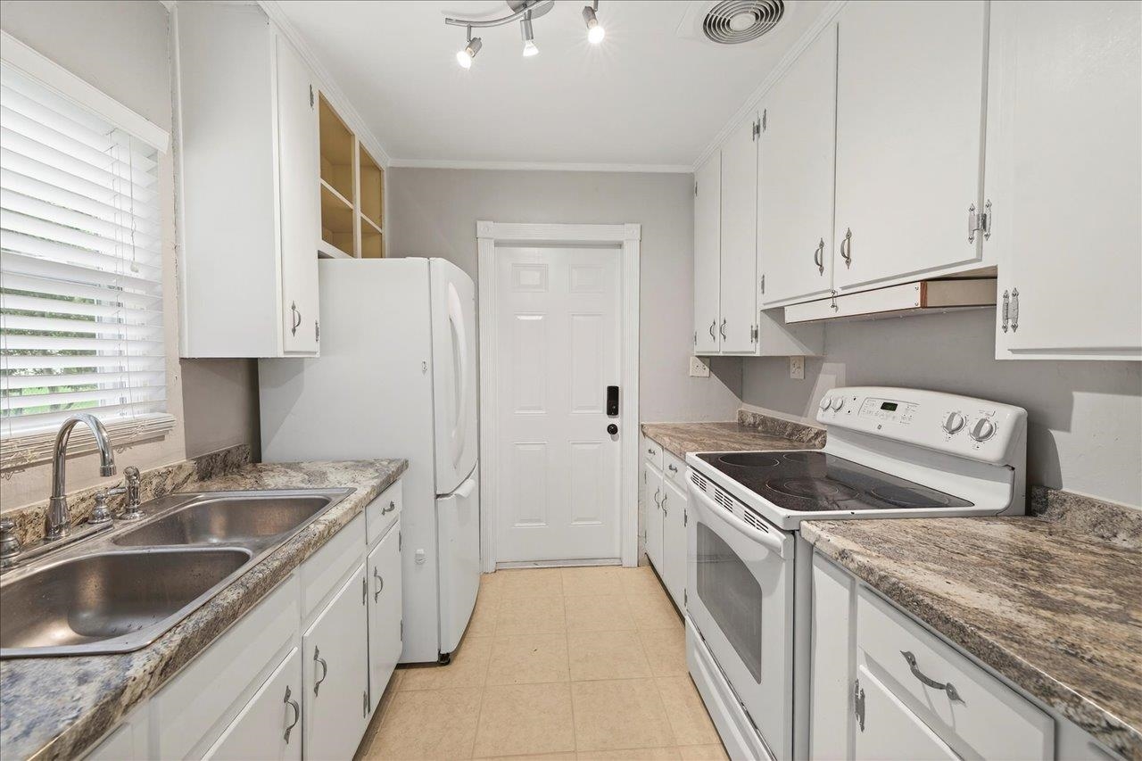 3834 Bell Road Tallahassee, FL 32303 - Photo 8 of 35 Gallery Image 8