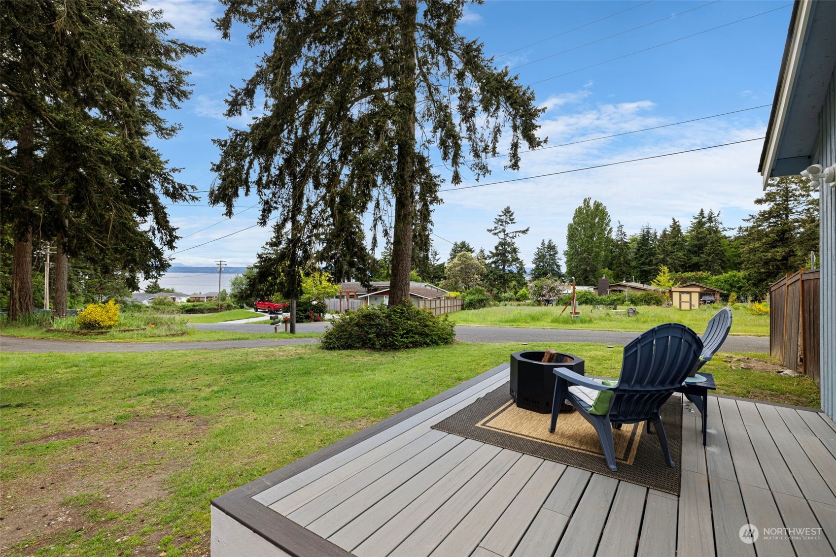 564 East Bush Point Road Freeland, WA 98249 - Photo 2 of 29 Gallery Image 2