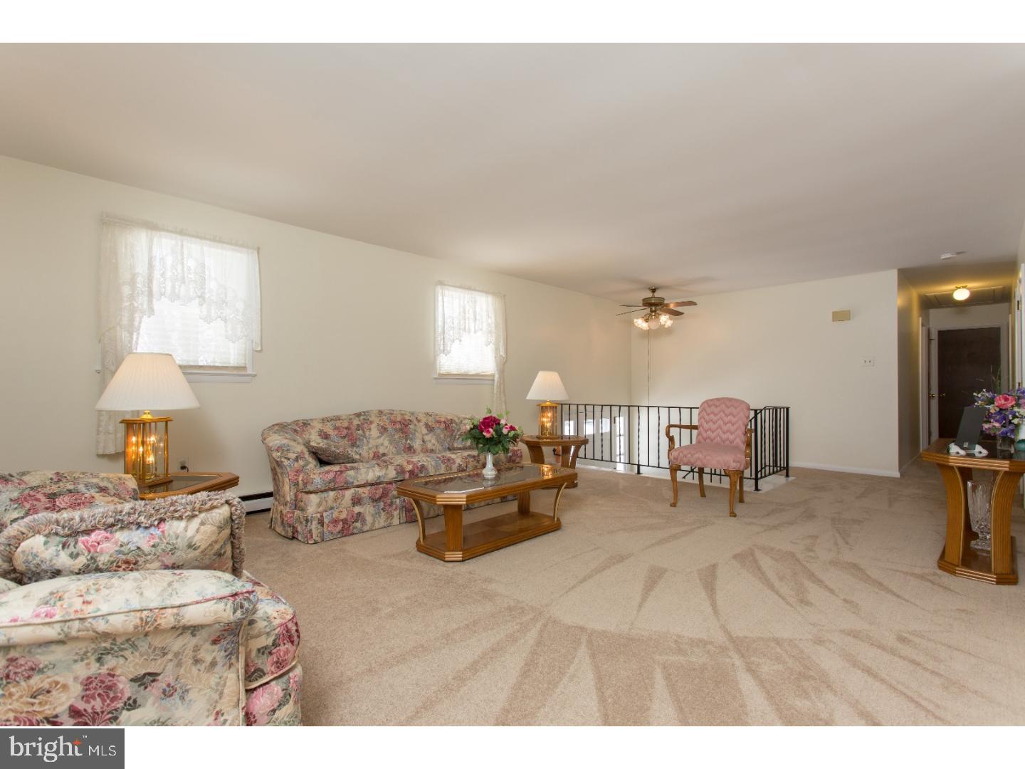 197 Rose Valley Road Pottstown, PA 19464 - Photo 10 of 25 Living Room