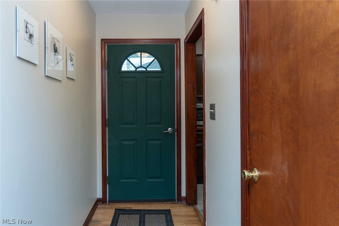 530 North State Road Medina, OH 44256 - Photo 3 of 23 Gallery Image 3