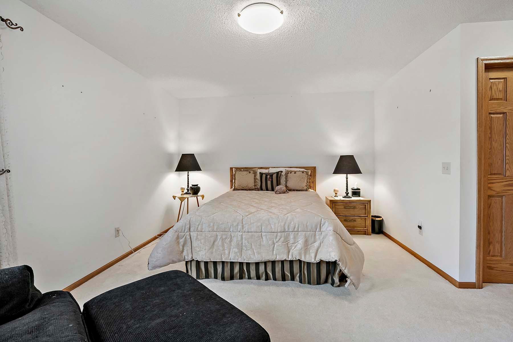 805 Heywood Road Northfield, MN 55057 - Photo 28 of 47